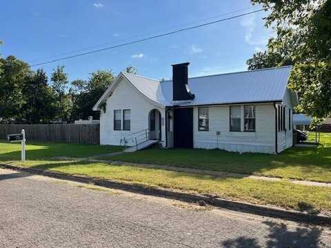 600 east emma, Clarksville, TX 75426