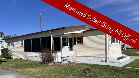 6515 15th St E, Sarasota, FL 34243