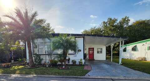 2908 Bronco Ln, Orlando, FL 32822