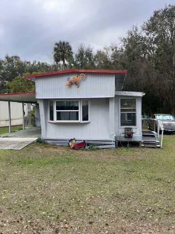 12709 SE Sunset Harbor Rd, Weirsdale, FL 32195