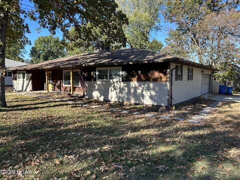 331 Briarbrook Drive, Carl Junction, MO 64834