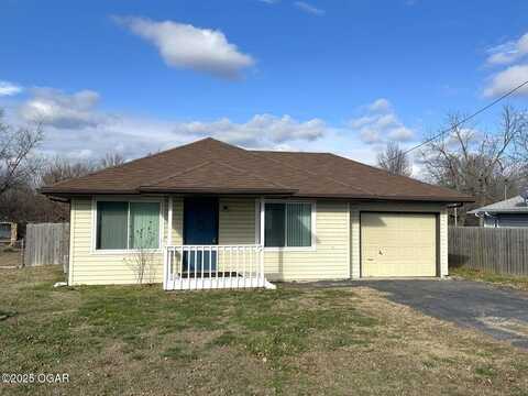 206 NE 1st Street, Billings, MO 65610