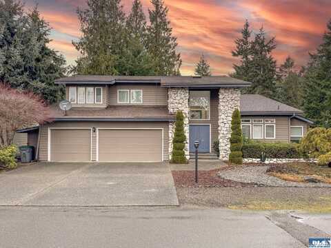 213 Sunset Place, Sequim, WA 98382