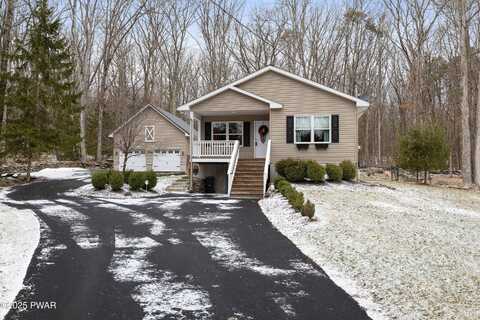 32 Meadows Drive, Hawley, PA 18428