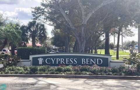 2216 N Cypress Bend Dr, Pompano Beach, FL 33069