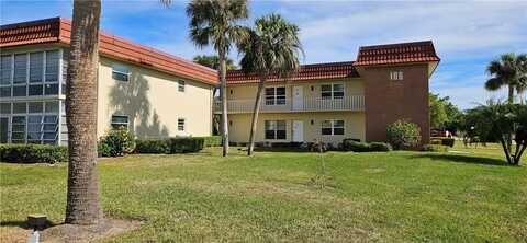 108 Spring Lake Court, Vero Beach, FL 32962