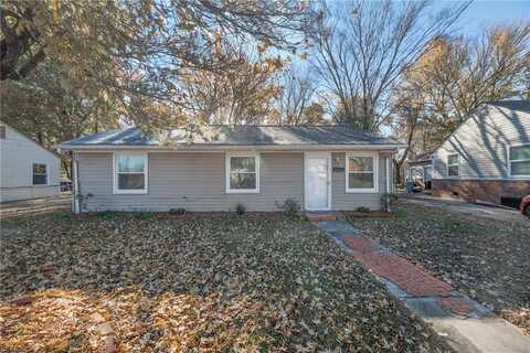 138 Weaver Road E, Hampton, VA 23666