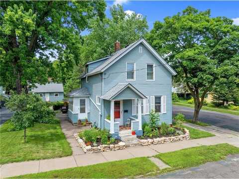 302 Hickory Street W, Stillwater, MN 55082