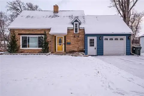 564 Juul Road SW, Hutchinson, MN 55350