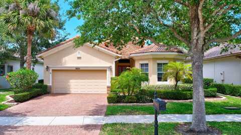 9800 SW Nuova Way, Port Saint Lucie, FL 34986