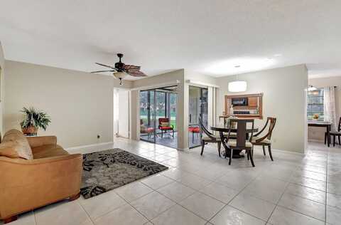 6025 Parkwalk Drive, Boynton Beach, FL 33472