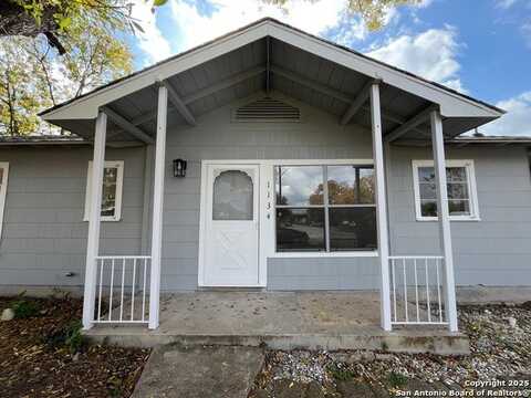 1134 W Thoraine, San Antonio, TX 78201