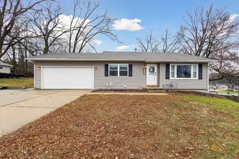 208 Dorow Avenue, Edgerton, WI 53534