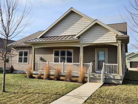 1346 Continental Way, Sun Prairie, WI 53590