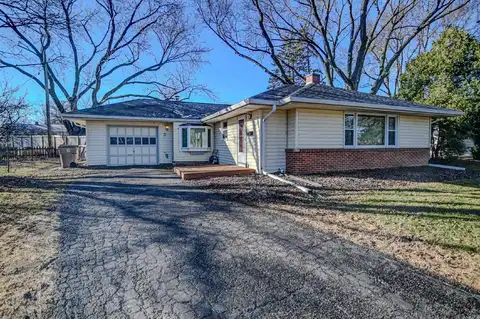 3 Fremont Circle, Madison, WI 53704