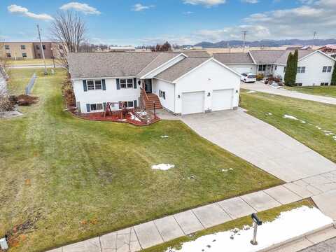 848 Heath Court, Mauston, WI 53948