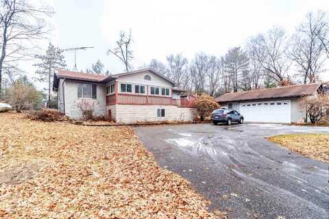 2028 N Cypress Lane, Arkdale, WI 54613