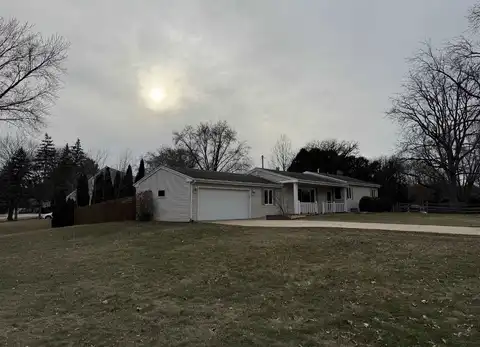 2440 E Ridge Road, Beloit, WI 53511