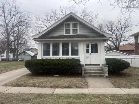 1229 Nelson Avenue, Beloit, WI 53511