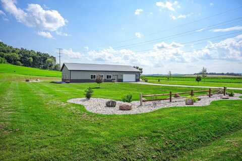 379 Heiman Lane, Marshall, WI 53559