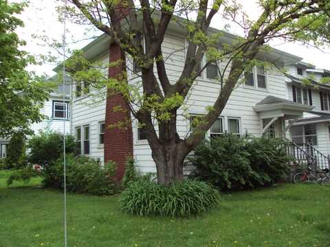 1728 Regent Street, Madison, WI 53726