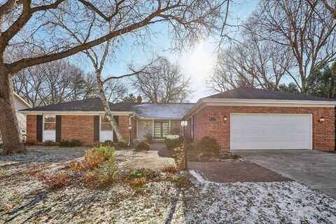 5 Southwick Circle, Madison, WI 53717