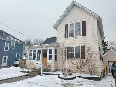 415 N Chatham Street, Janesville, WI 53548