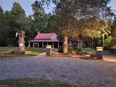 179 Stone Country Lane, Asheboro, NC 27205