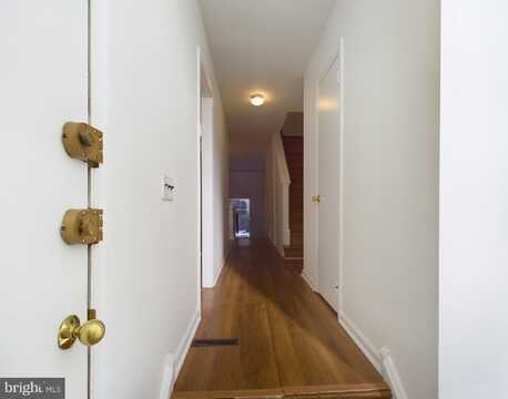 643 LOMBARD STREET, PHILADELPHIA, PA 19147