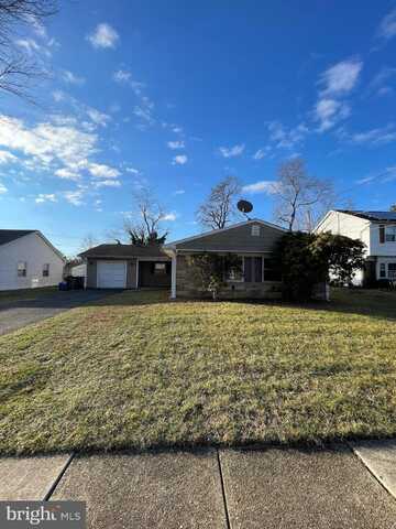 47 ELMWOOD LANE, WILLINGBORO, NJ 08046