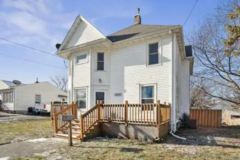 1210 Hammond Avenue, Waterloo, IA 50702