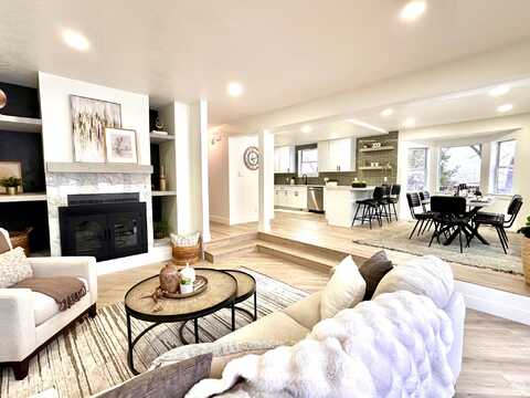 2535 E HILLSIDE VILLAGE, Cottonwood Heights, UT 84121