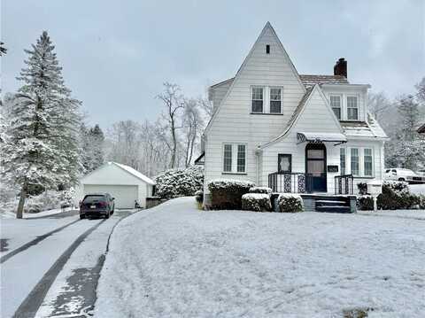 310 W Meyer Ave, Neshannock Twp, PA 16105