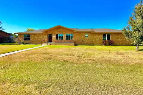 1010 S 4th Street, Texhoma, TX 73960