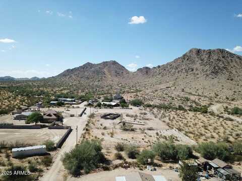 4920 W SADDLE MOUNTAIN Trail, Queen Creek, AZ 85144