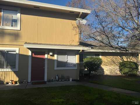 2529 Coffey Lane, Santa Rosa, CA 95403