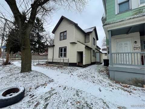 923 Plymouth Avenue N, Rochester, NY 14608