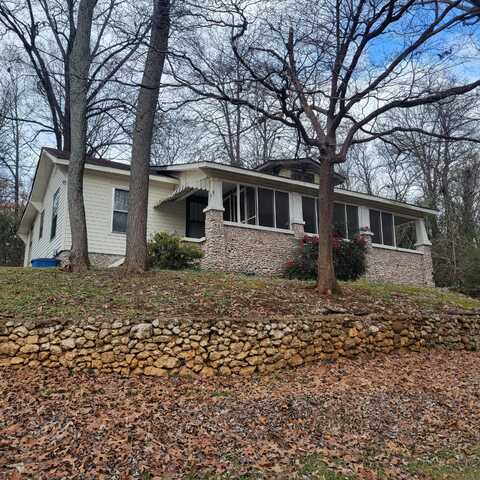 225 Autumn Drive, Chattanooga, TN 37415