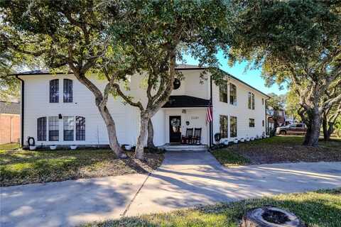 3201 Traylor Boulevard, Rockport, TX 78382