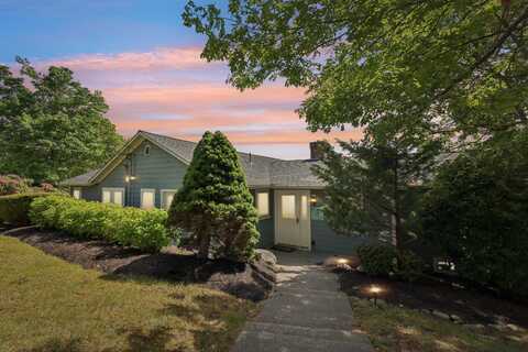 57 Oak Street, Wareham, MA 02571