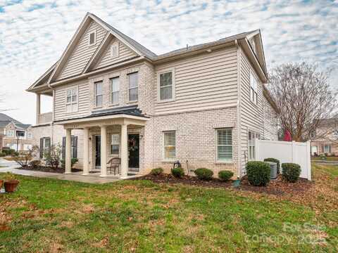 11611 Brachetto Place, Charlotte, NC 28277