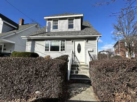 131 Nash Lane, Bridgeport, CT 06605