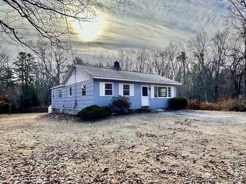 17 Park Drive, Chaplin, CT 06235