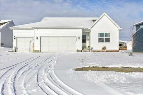 10327 Southerwick Place, Johnston, IA 50131