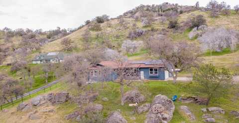 41268 Partridge Lane, Yokuts Valley, CA 93675