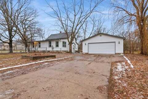 6596 CEDAR ST, NORTH BRANCH, MN 55056