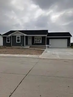 713 Kenneth Drive, Grand Island, NE 68803