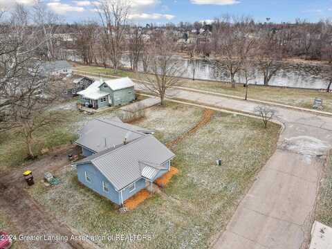 225 B Street, Portland, MI 48875