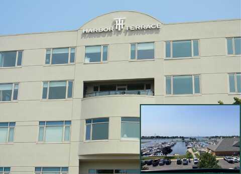105 W Danaher Street, Ludington, MI 49431