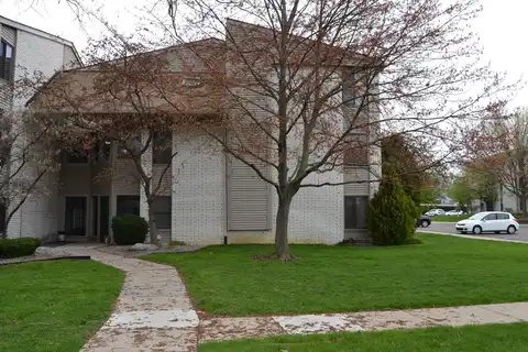 31993 W 12 Mile, Farmington Hills, MI 48334